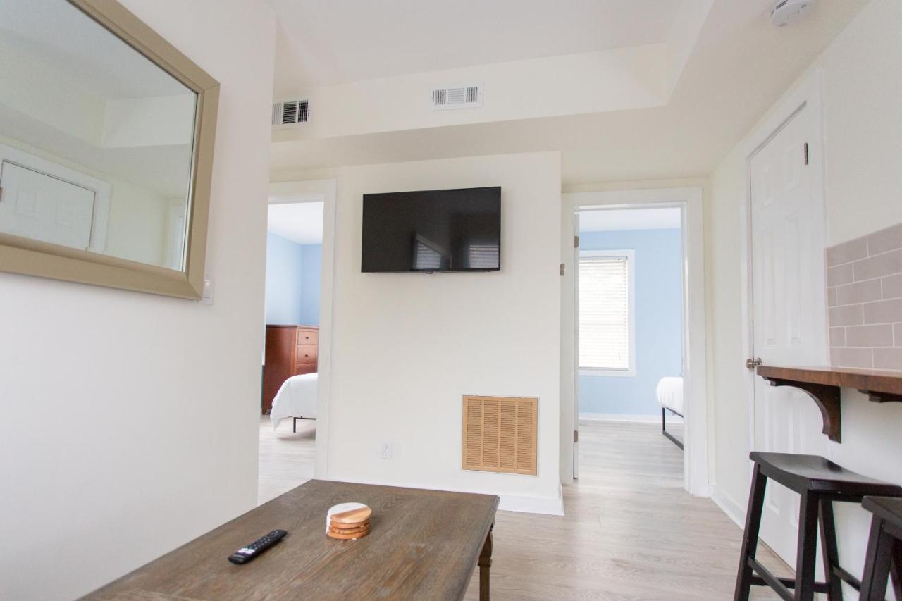 Central & Comfortable Home Walk To The Beach! Jacksonville Beach Luaran gambar